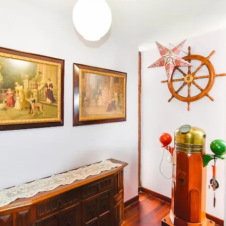 Casa Espaciosa Ideal Para Celebraciones Holiday home Santander